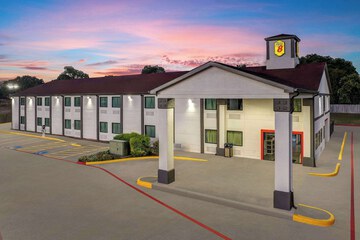 Hotel 2 of 37