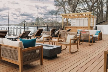 Sundeck
