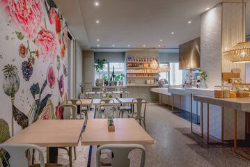Breakfast area