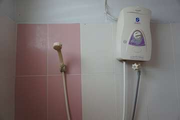 Bathroom shower
