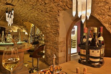 Tasting room
