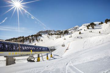 Ski hill