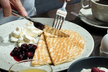 Breakfast meal
