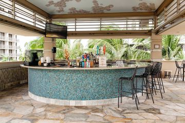 Poolside bar