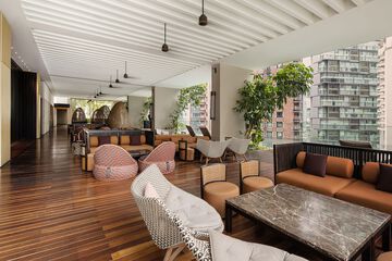 Poolside bar