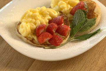 Breakfast meal