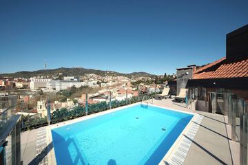 Rooftop pool