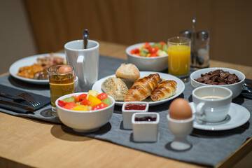 Breakfast area