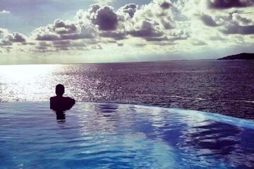 Infinity pool