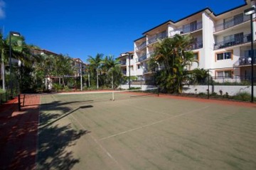 Tennis court