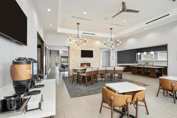 Breakfast area