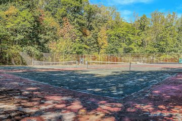 Tennis court