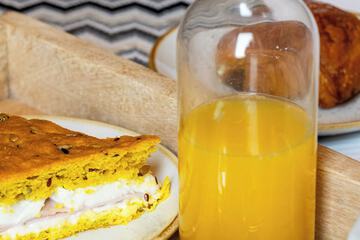 Breakfast meal