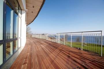 Sundeck