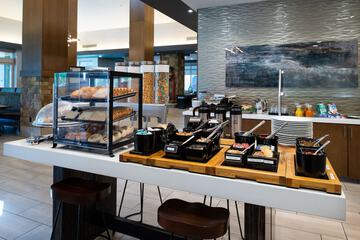 Breakfast/Coffee Service 54 of 61