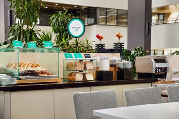 Breakfast area