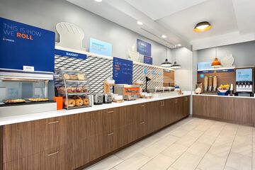 Breakfast/Coffee Service 40 of 45