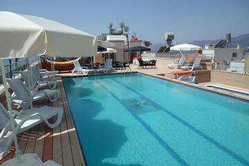 Rooftop pool