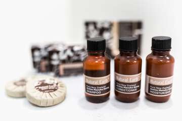 Bathroom amenities