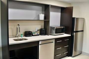 Private kitchenette