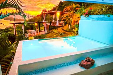 Private pool