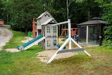 Children's play area - outdoor