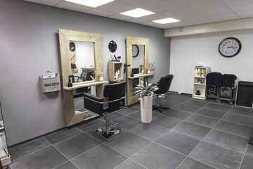 Hair salon