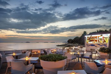 Beach bar