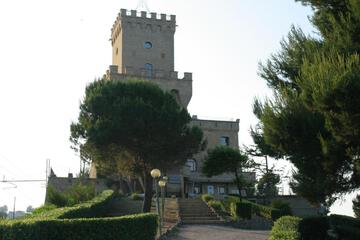 Photo 32