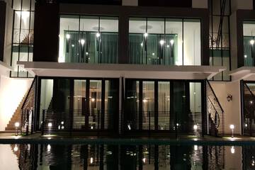 Front of property - evening/night