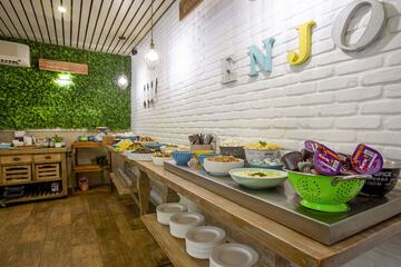 Breakfast buffet