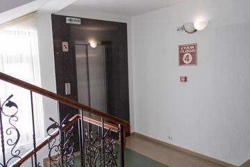 Photo 46