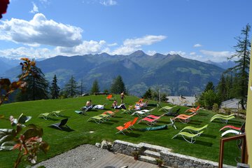 Sundeck