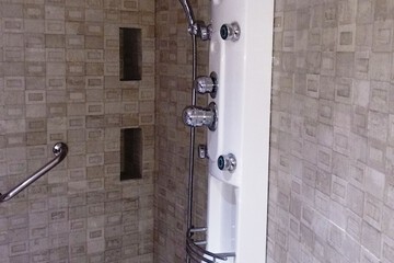 Bathroom shower
