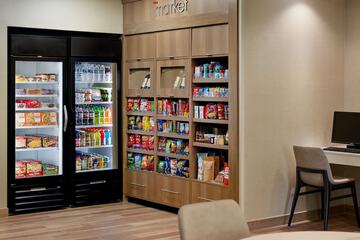 Snack bar