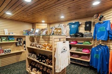 Gift shop