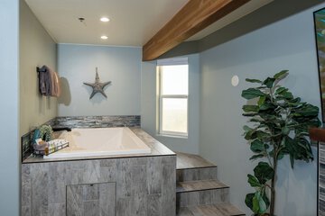 Jetted tub