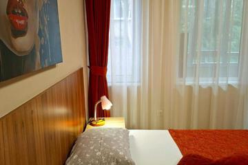 Photo 31