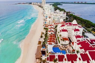 GR Caribe by Solaris Deluxe All Inclusive Resort