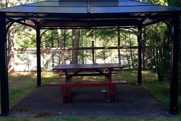 BBQ/picnic area