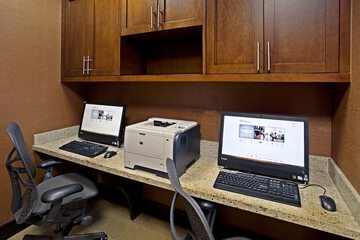 Business Center 47 of 47