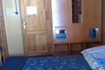 guest_rooms