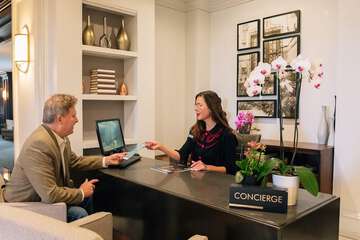 Concierge desk