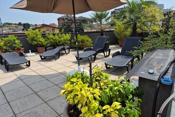 Sundeck