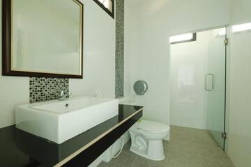 Photo 37