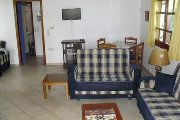 hotel_rooms