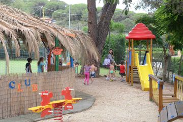 Children's play area - outdoor