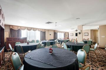 Breakfast/Coffee Service 72 of 85