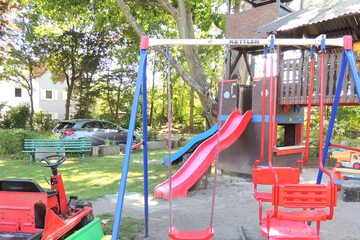Children's play area - outdoor