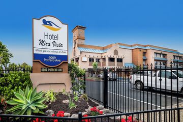 Hotel 2 of 37